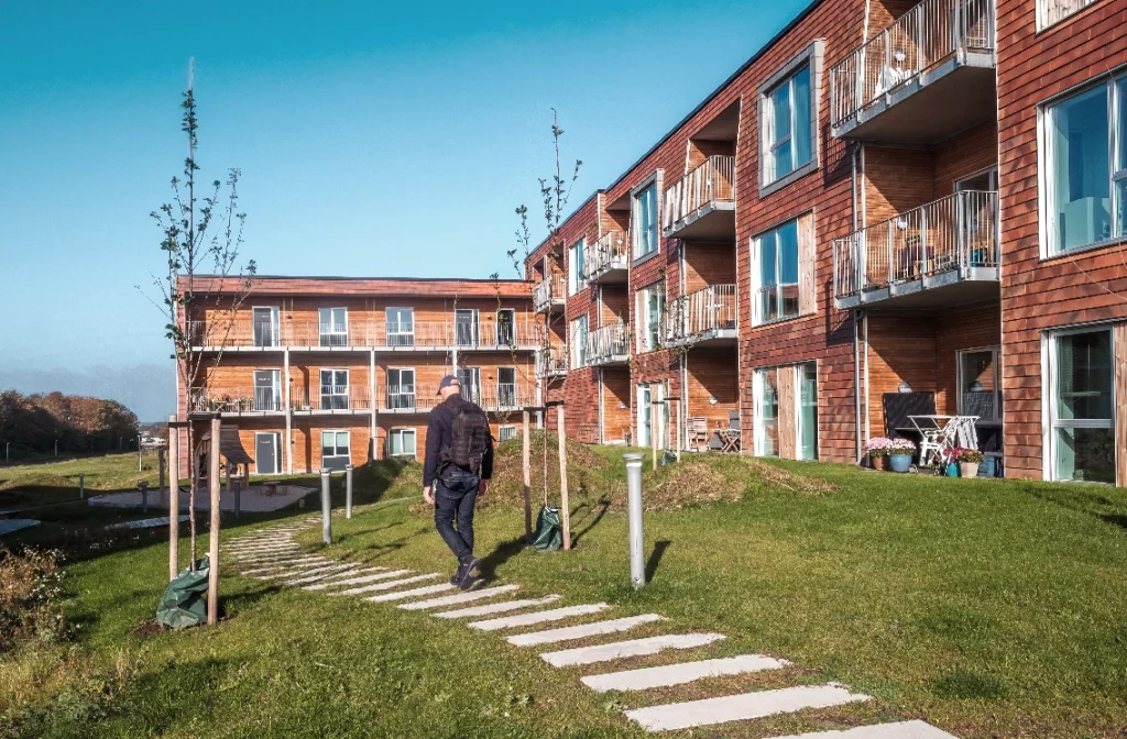 Ranukelhaven med skærmtegl fra Komproment.
Foto: skala architecture